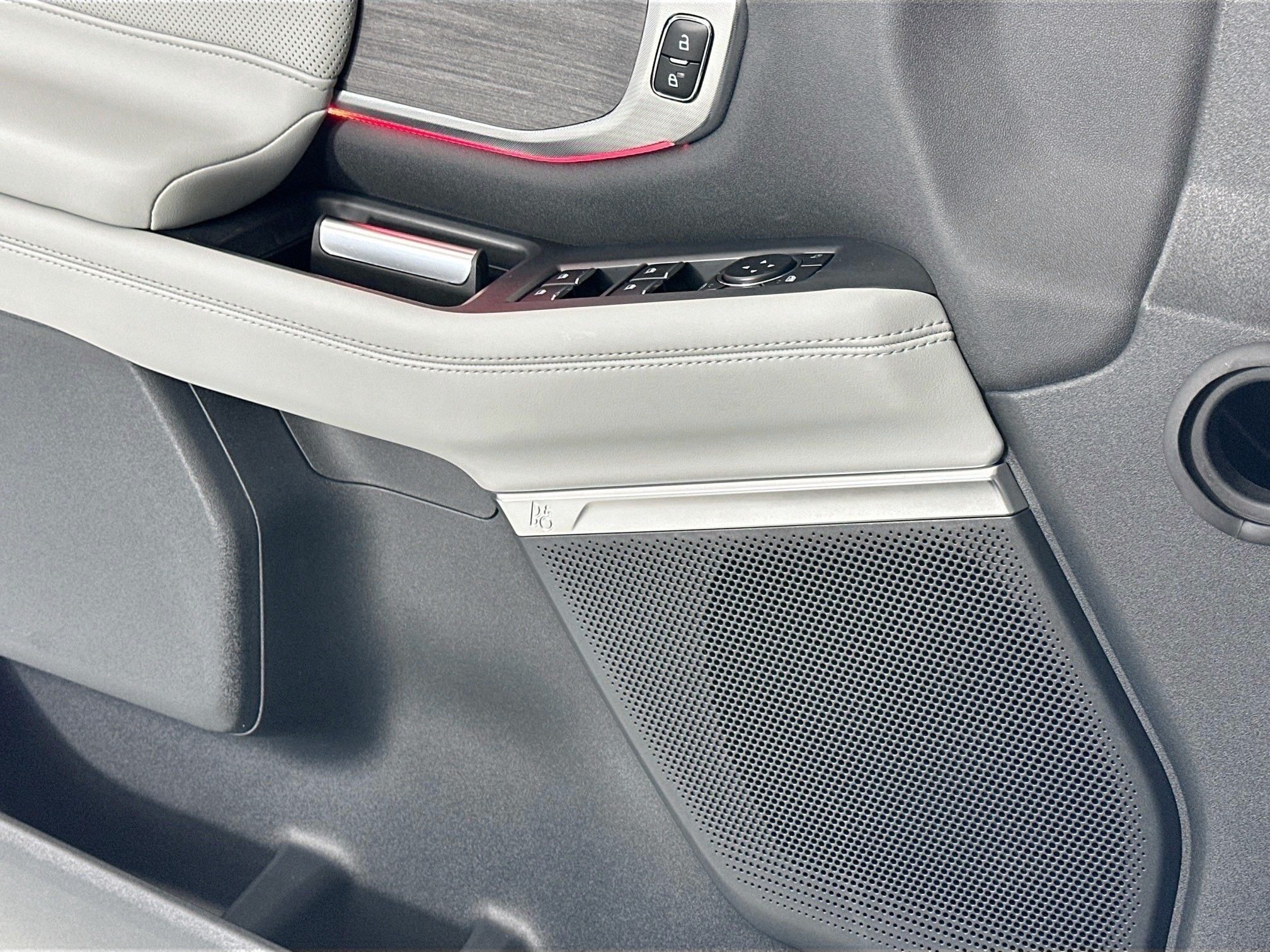 used 2025 Ford Expedition Max car, priced at $79,998