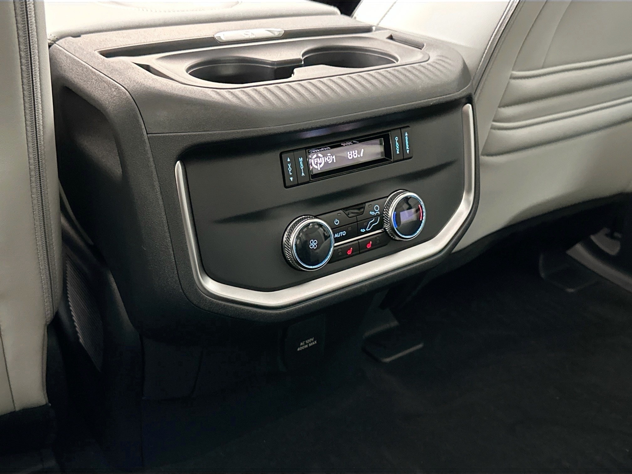 used 2025 Ford Expedition Max car, priced at $79,998