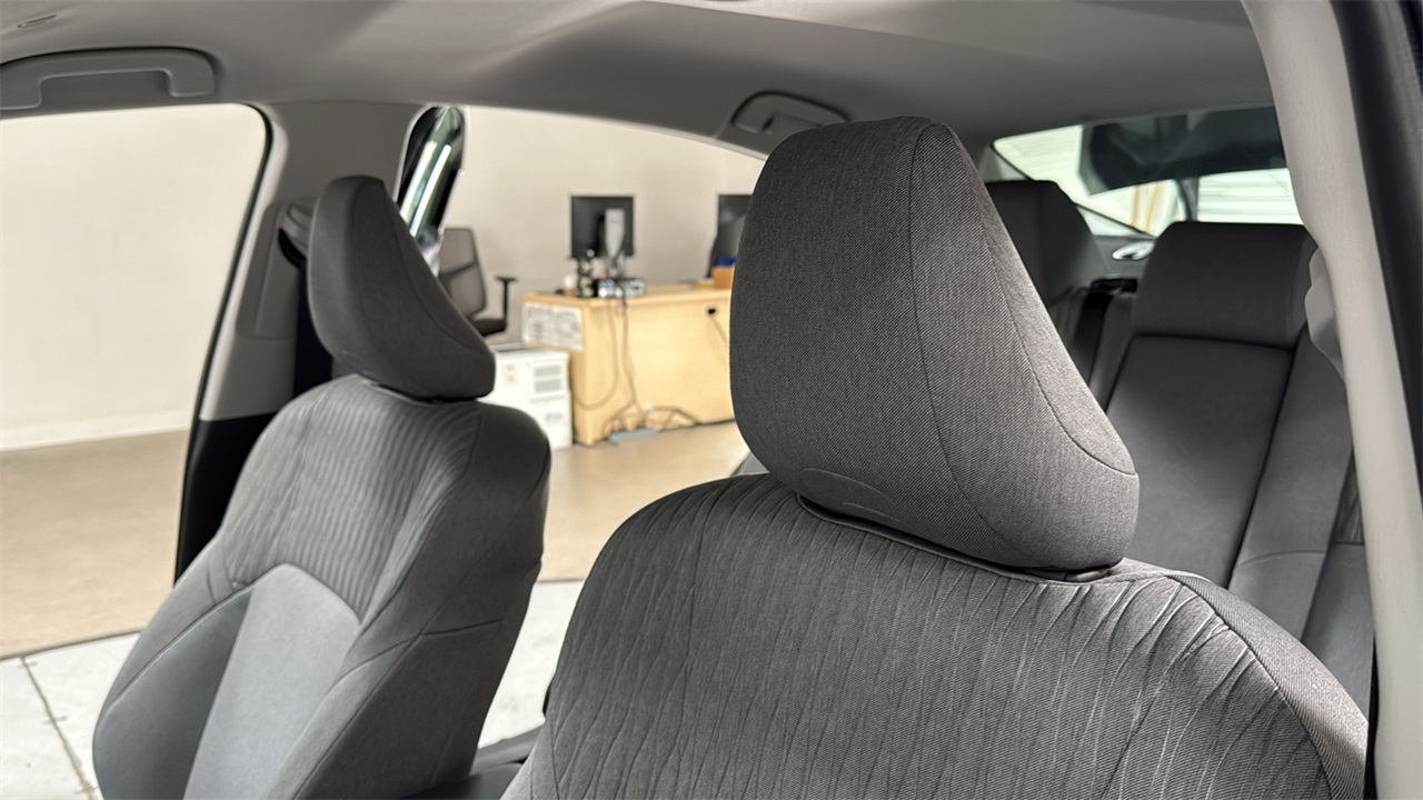 2026 Toyota Camry LE photo 12