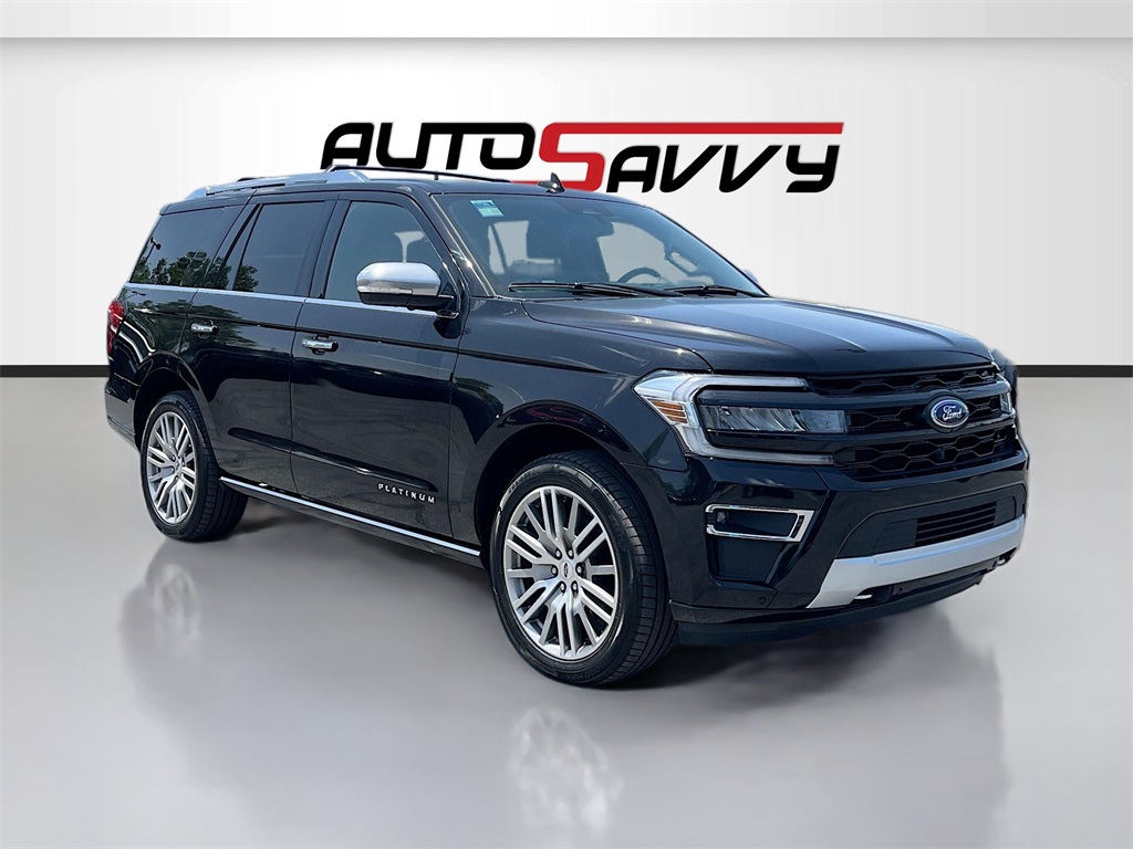 2022 Ford Expedition Platinum's photo