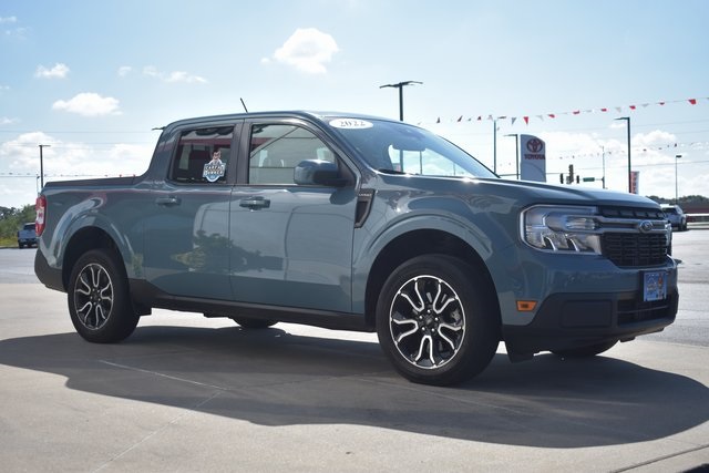 2022 Ford Maverick Lariat photo 4