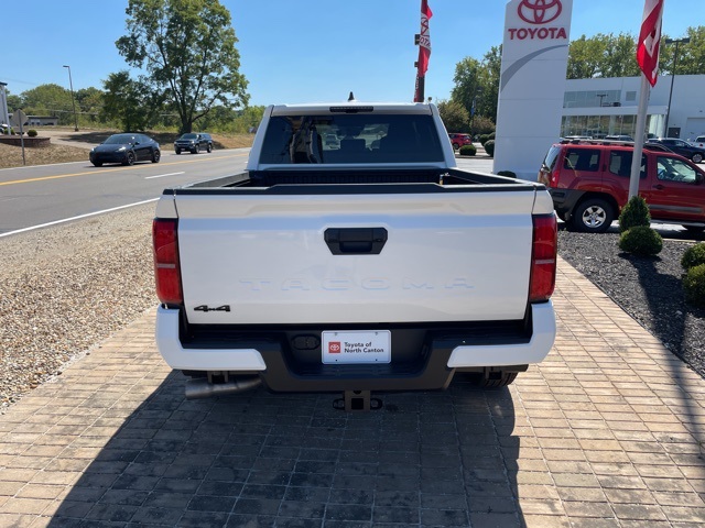 2025 Toyota Tacoma TRD Sport Double Cab photo 4