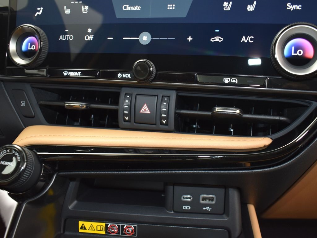 2026 Lexus NX 350 Premium AWD photo 23