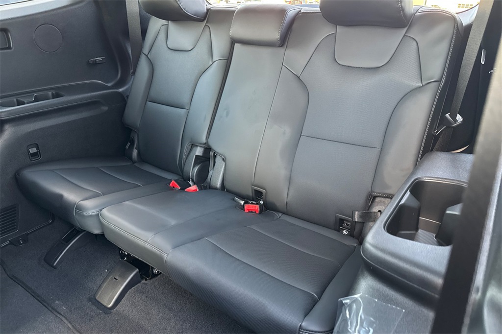 new 2025 Kia Telluride car, priced at $43,615