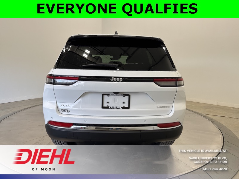 2025 Jeep Grand Cherokee Laredo X photo 3