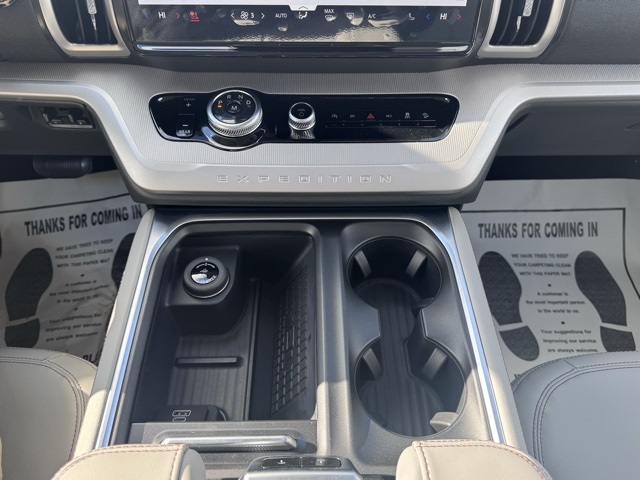 2025 Ford Expedition Active MAX