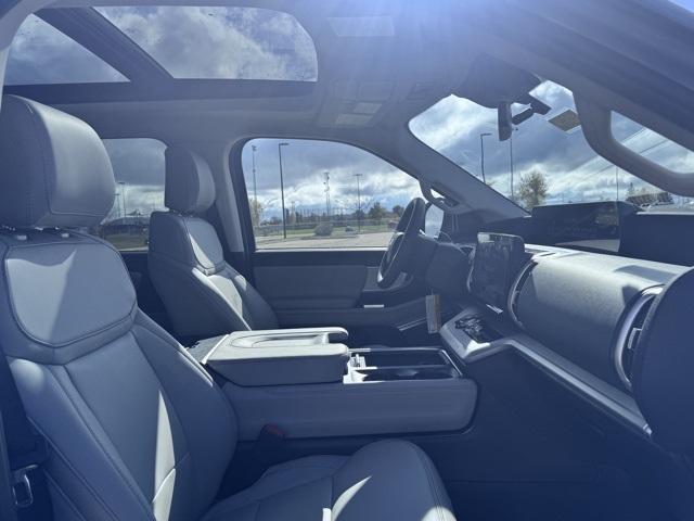 2025 Ford Expedition Active MAX