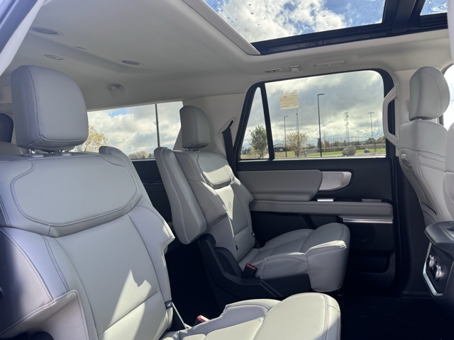 2025 Ford Expedition Active MAX