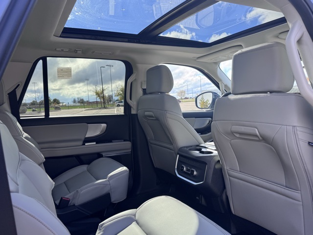 2025 Ford Expedition Active MAX