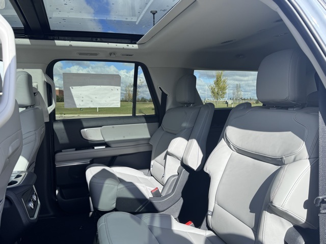 2025 Ford Expedition Active MAX