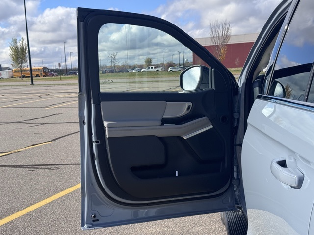 2025 Ford Expedition Active MAX