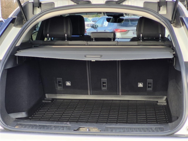 used 2019 Land Rover Range Rover Velar car, priced at $18,935