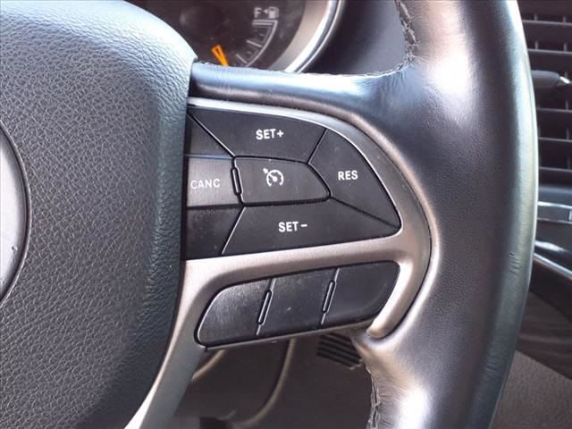2021 Jeep Grand Cherokee Laredo X photo 21
