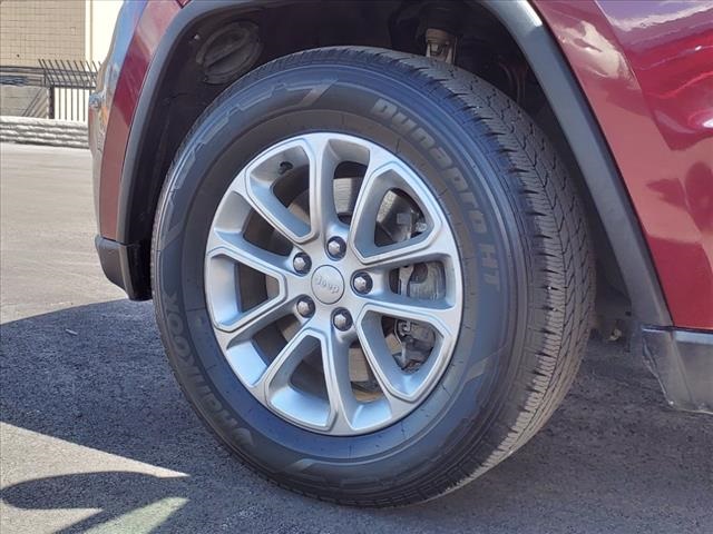 2021 Jeep Grand Cherokee Laredo X photo 25