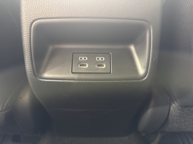 2025 Toyota Corolla XSE photo 13