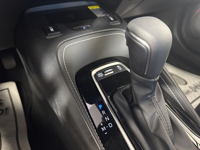 2025 Toyota Corolla XSE photo 17