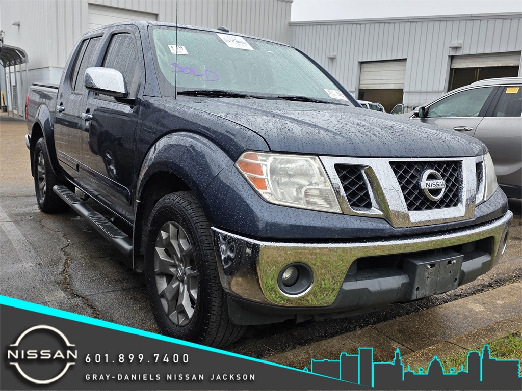 2019 Nissan Frontier SL's photo