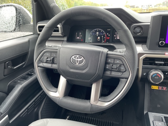 2025 Toyota Tacoma SR5 Double Cab photo 11