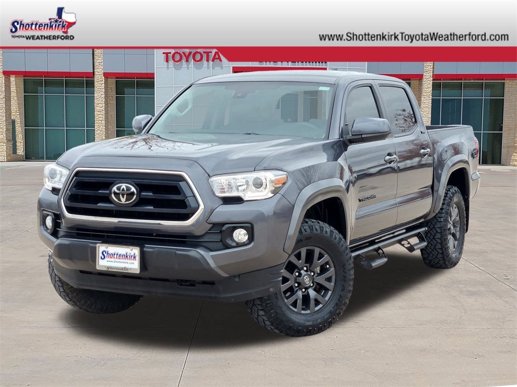 2023 Toyota Tacoma SR5's photo