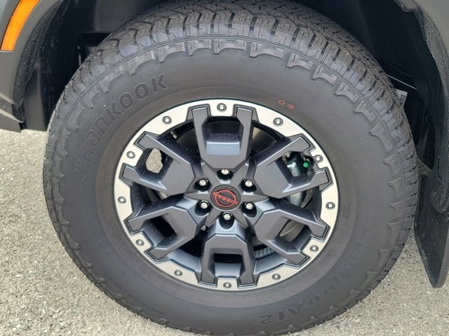2025 Super Black Nissan Frontier PRO-4X 4X4 Truck
