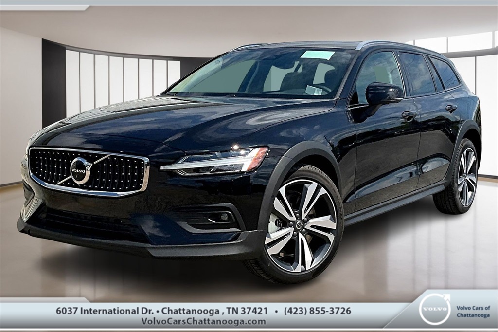 2026 Volvo V60 Cross Country