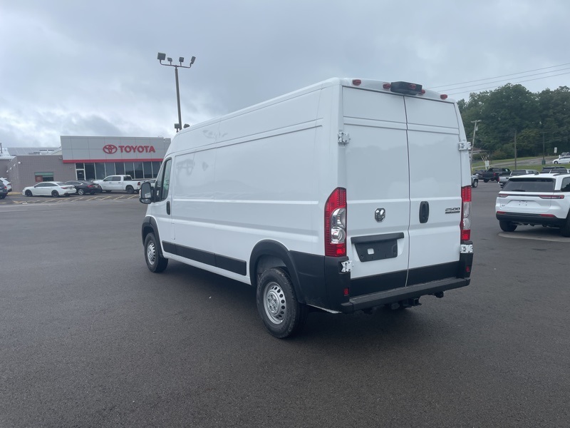 2025 Ram ProMaster 2500 photo 2
