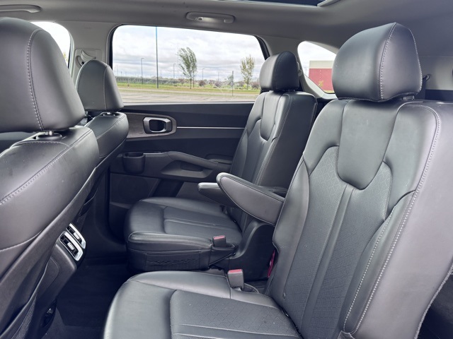 2023 Kia Sorento X-Line EX