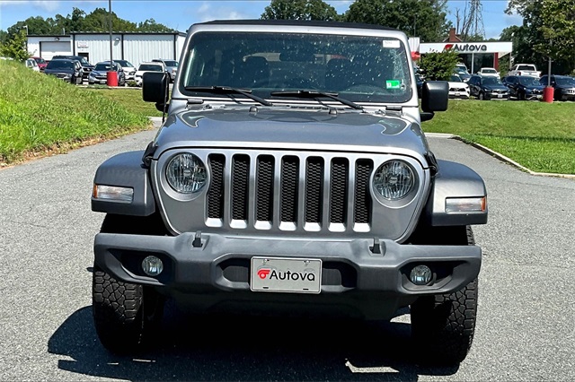 2020 Billet Silver Metallic Clearcoat Jeep Wrangler Unlimited Unlimited Freedom Edition 4X4 SUV