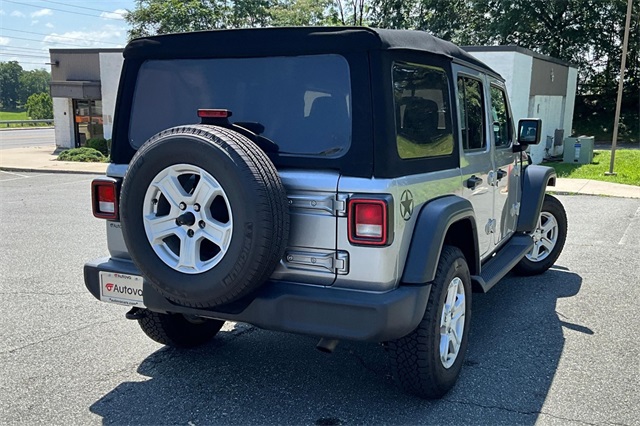 2020 Billet Silver Metallic Clearcoat Jeep Wrangler Unlimited Unlimited Freedom Edition 4X4 SUV
