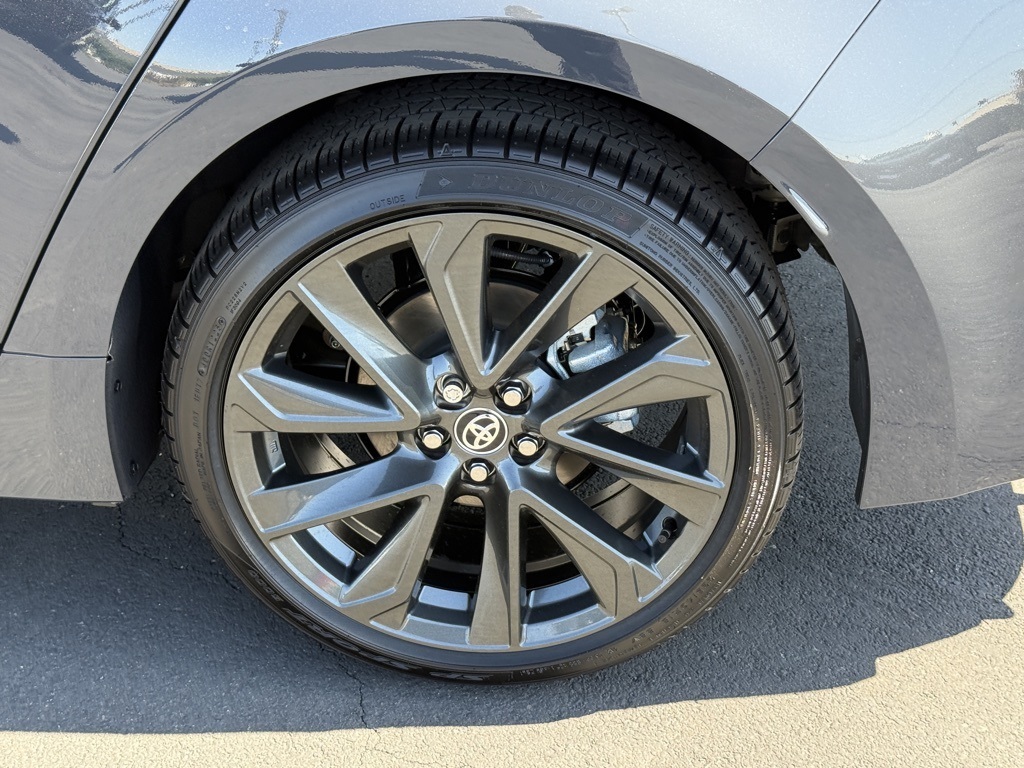 2025 Toyota Corolla XSE photo 14