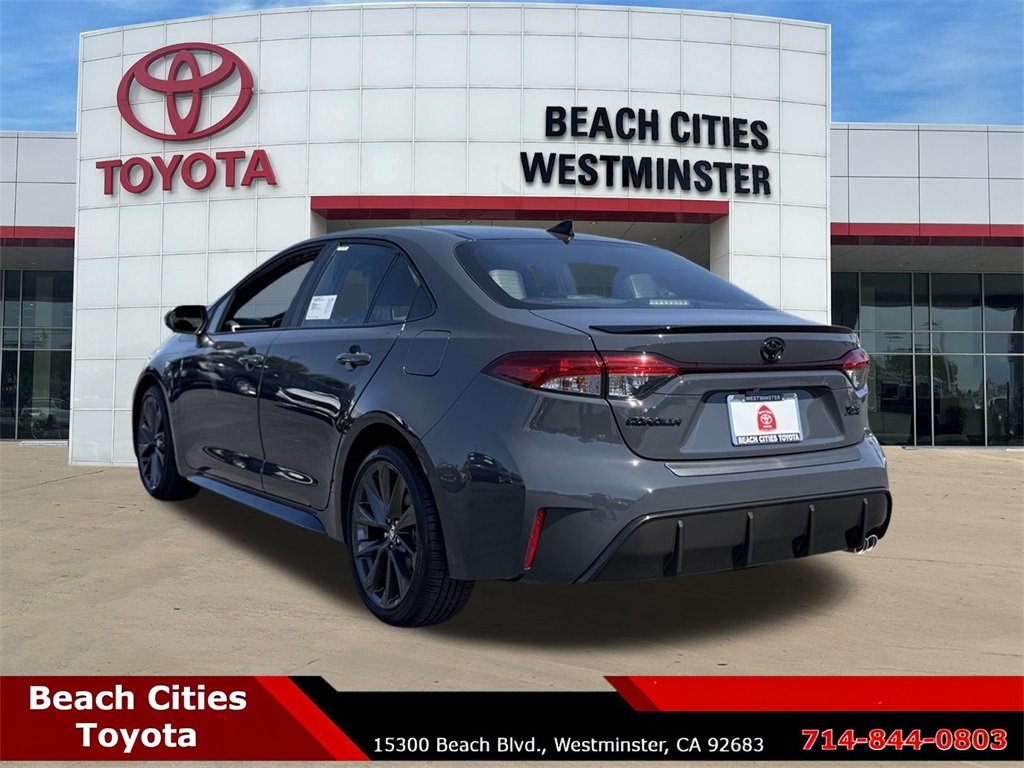 2025 Toyota Corolla XSE photo 6
