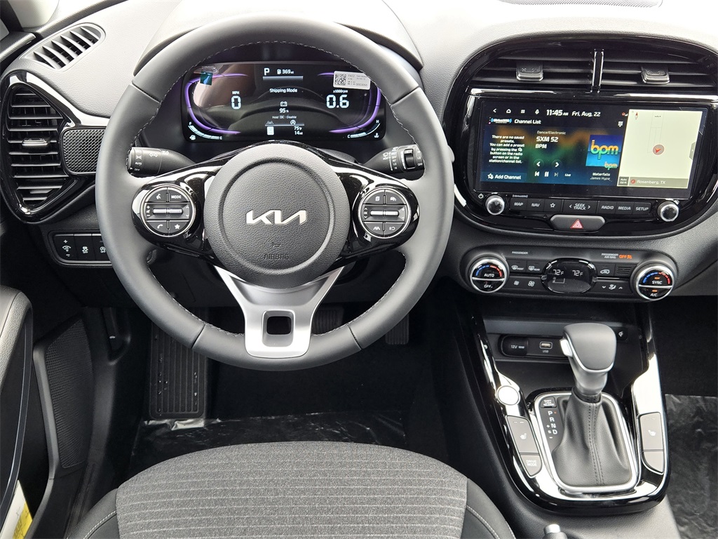 2025 Kia Soul EX photo 18