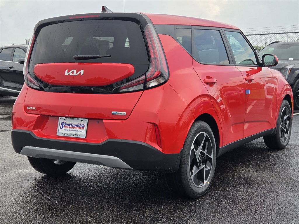 2025 Kia Soul EX photo 3
