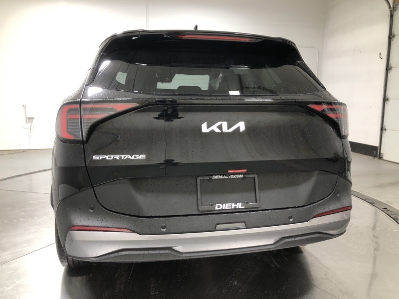 2026 Kia Sportage LX photo 6