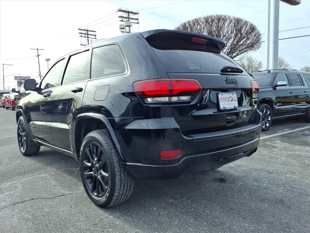 used 2017 Jeep Grand Cherokee car, priced at $13,500