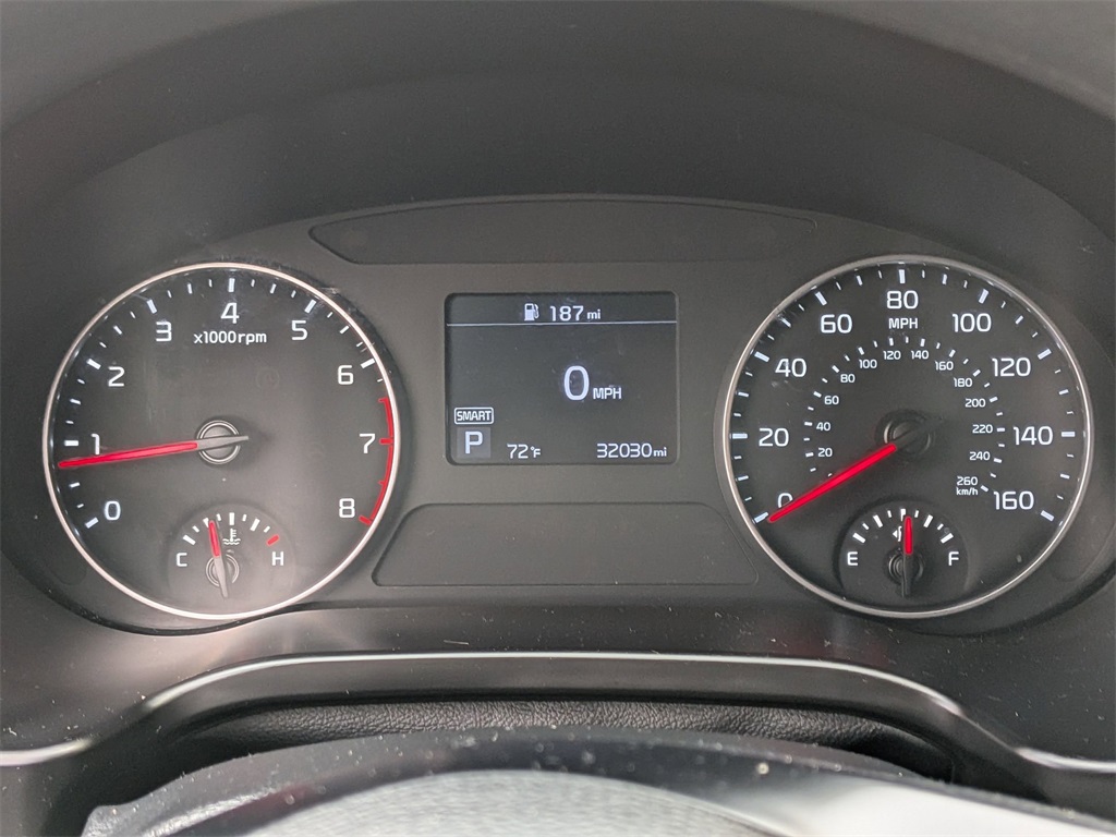 2023 Kia Seltos LX photo 12