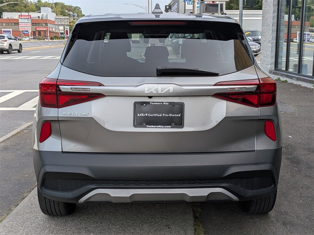 2023 Kia Seltos LX photo 5