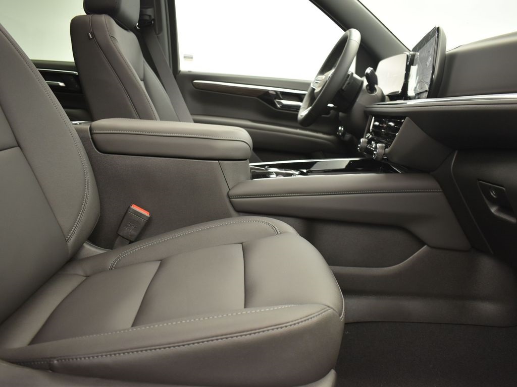 2025 Sterling Gray Metallic Chevrolet Tahoe LT RWD SUV