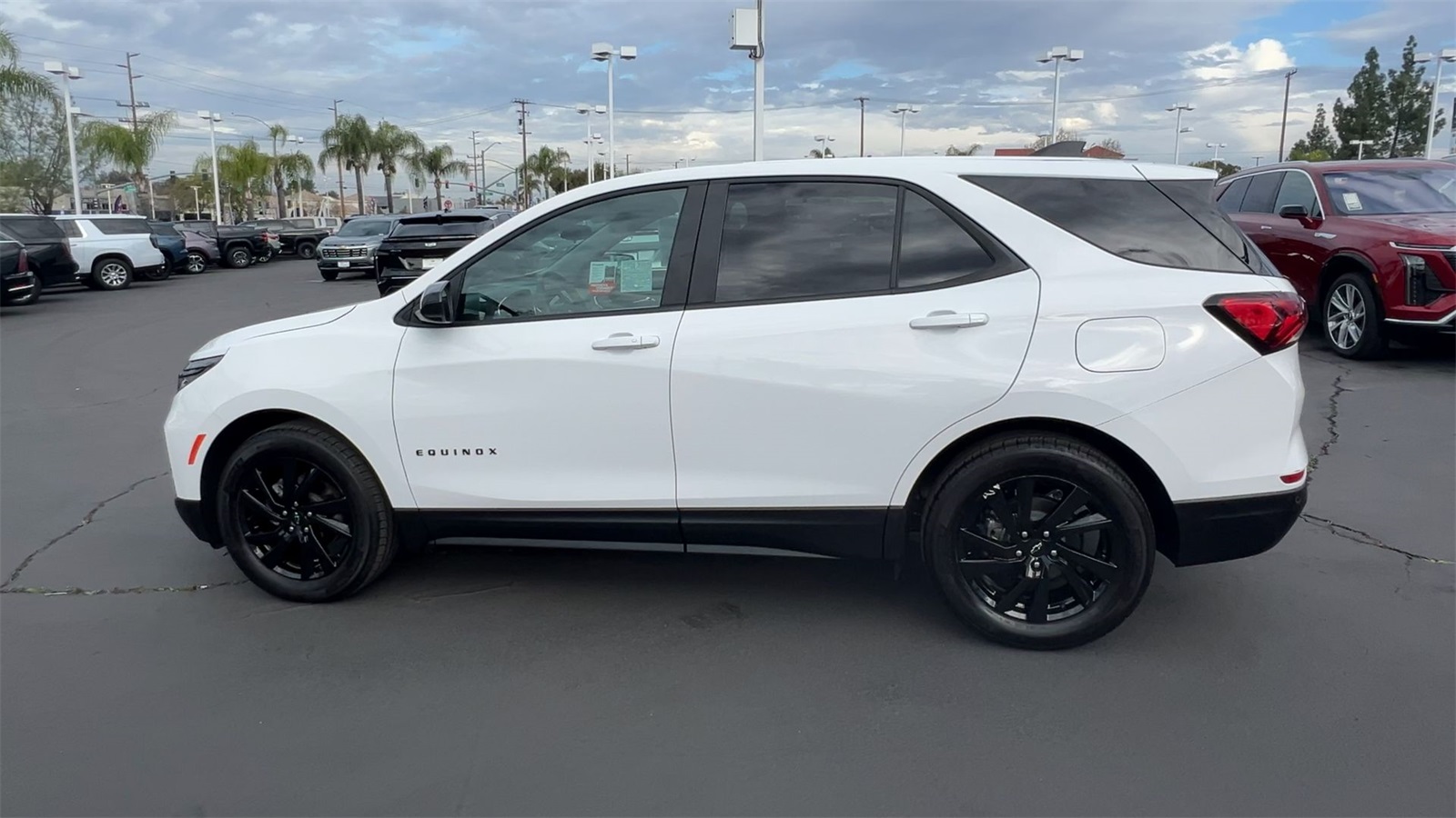 used 2024 Chevrolet Equinox car, priced at $22,991