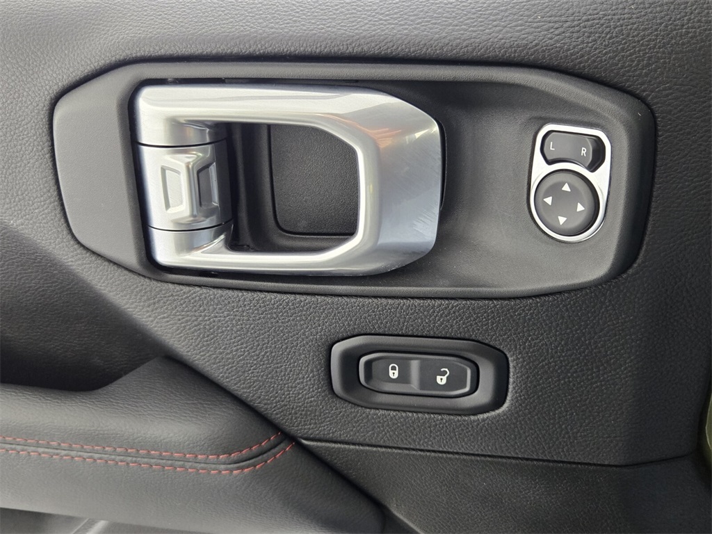 used 2021 Jeep Wrangler car, priced at $37,900