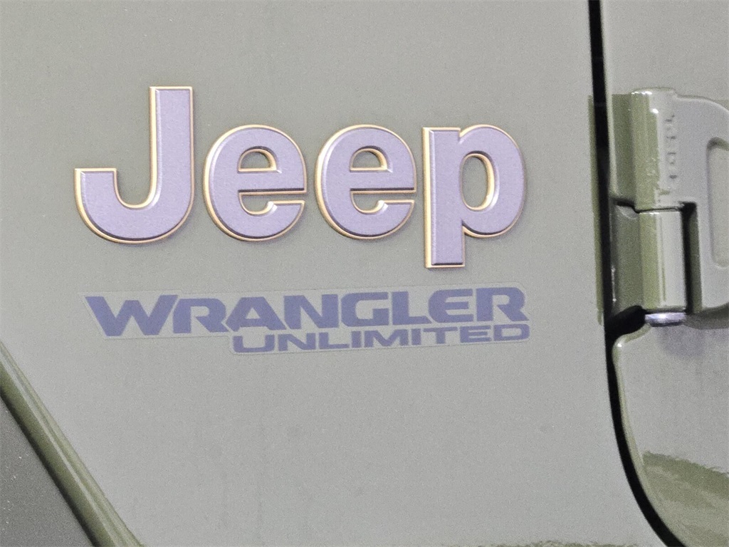 used 2021 Jeep Wrangler car, priced at $37,900