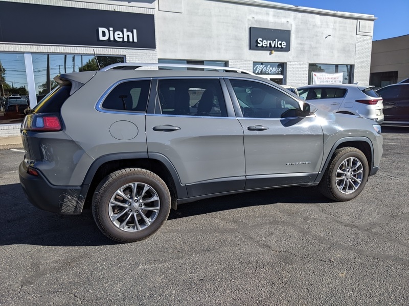 Used 2019 Jeep Cherokee Latitude Plus with VIN 1C4PJMLB6KD368193 for sale in Sharon, PA