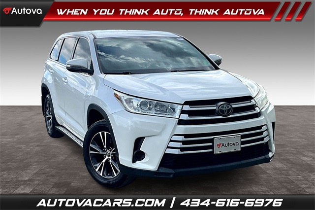 2018 White Toyota Highlander LE FWD SUV