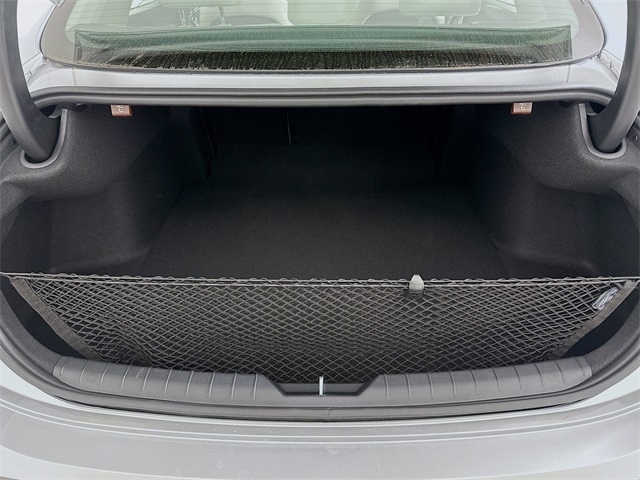 Sonata Hybrid SEL