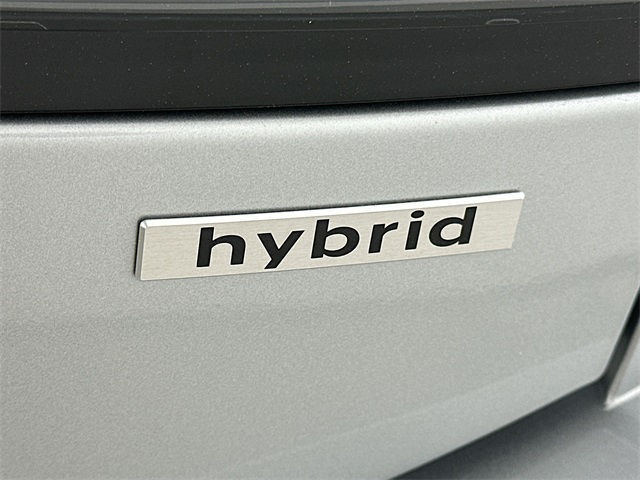 Sonata Hybrid SEL