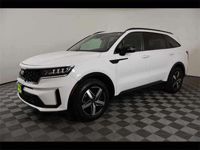 2021 Kia Sorento S's photo