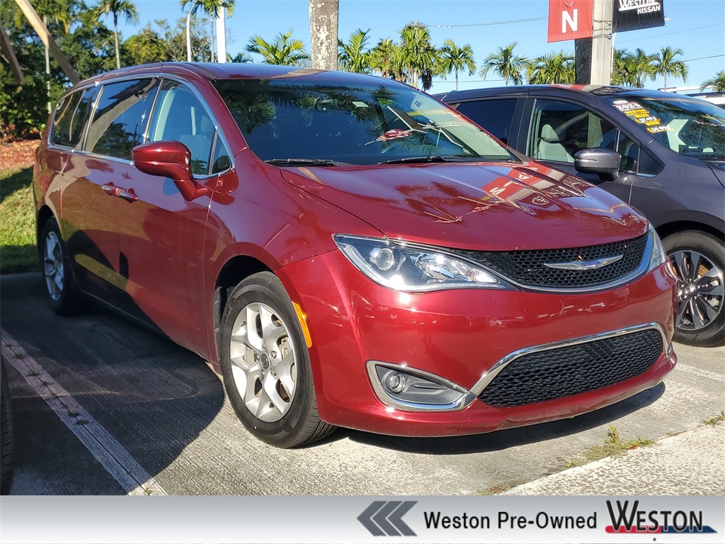 used 2019 Chrysler Pacifica car, priced at $14,979