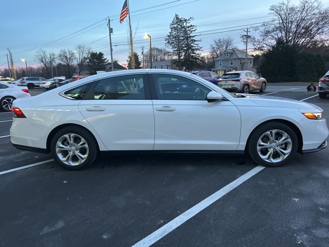 2023 Honda Accord LX photo 4