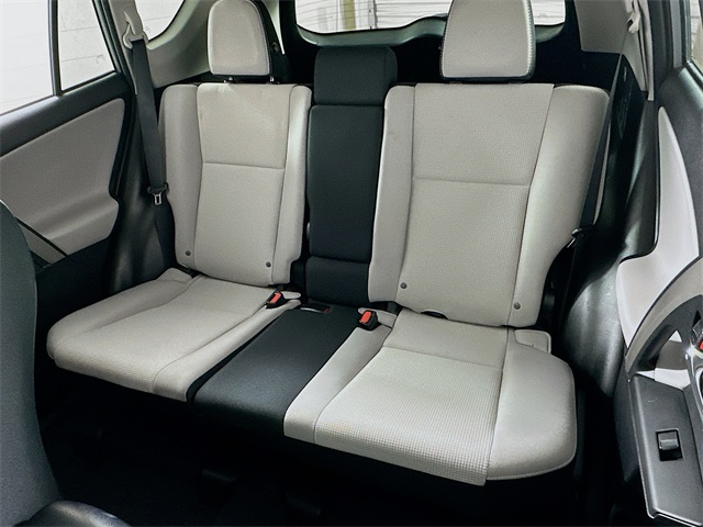 RAV4 XLE