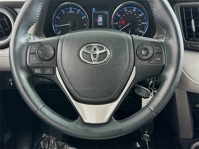 RAV4 XLE